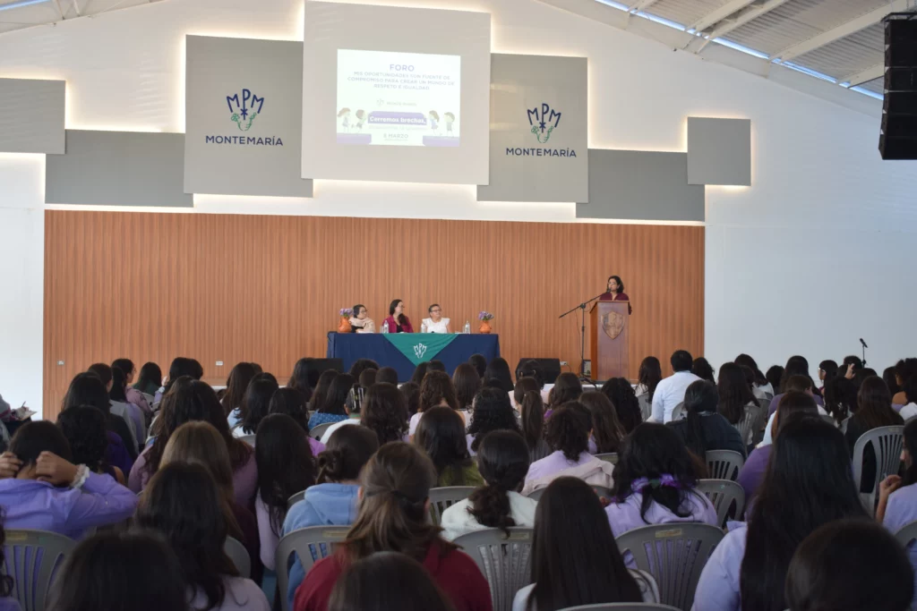 Foro por el día de la mujer